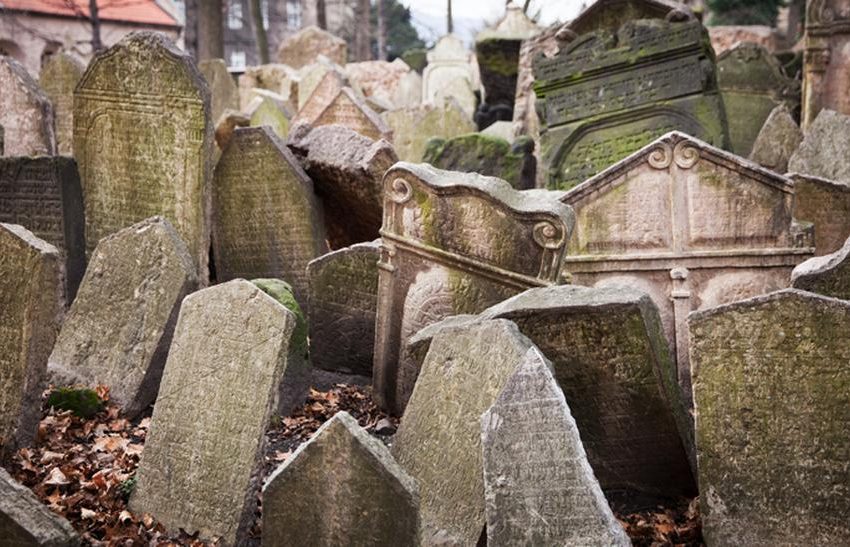  Cementerios que Ocultan Aterradores Misterios