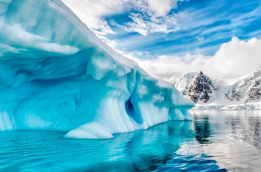 ¿Qué hay debajo del hielo en la Antártida?
