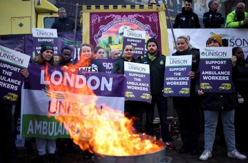  Las leyes del Reino Unido para mitigar las huelgas comienzan su viaje a través del parlamento