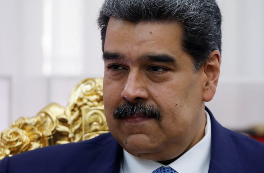  Nicolás Maduro cambia a su canciller y al jefe de la petrolera estatal