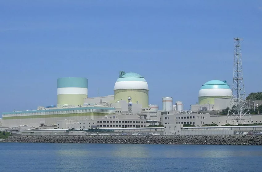  Japón decide mantener operativas plantas nucleares durante más de 60 años