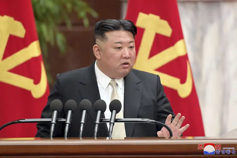  Kim de Corea del Norte llama a la unidad para impulsar la producción de granos