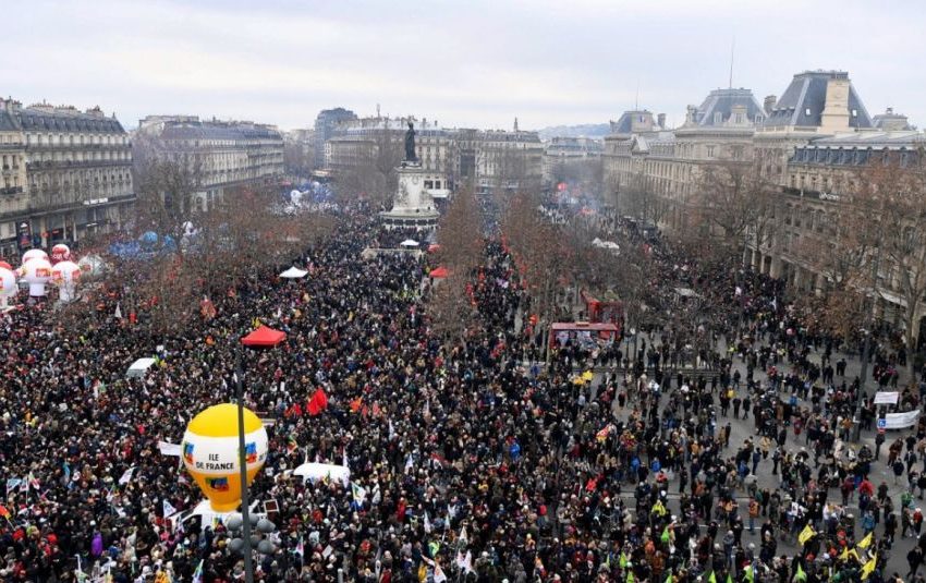  Francia se prepara para el quinto día de protesta por la reforma de las pensiones