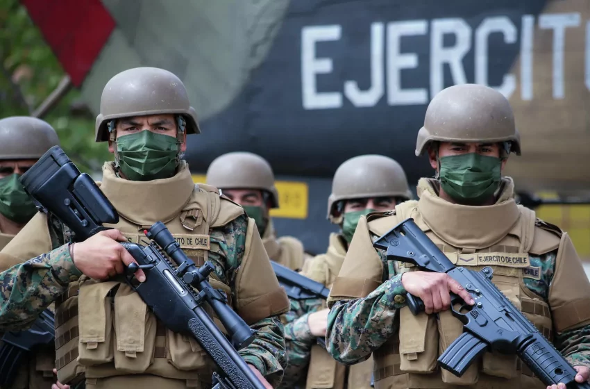  “Disparos de advertencia”: el nuevo protocolo para las Fuerzas Armadas en el norte de Chile