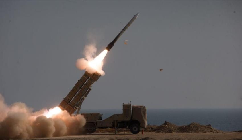  Sistemas antimisiles de Irán pulverizan objetos hostiles