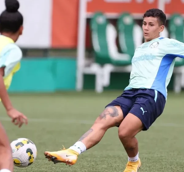  Lorena Benítez se convirtió en nueva futbolista del Palmeiras de Brasil