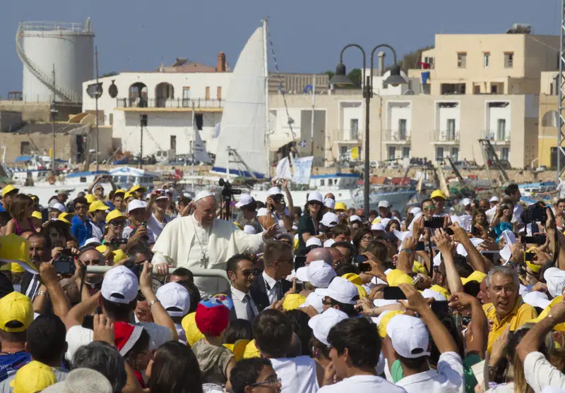 10 momentos icónicos en los primeros 10 años del Papa Francisco como pontífice