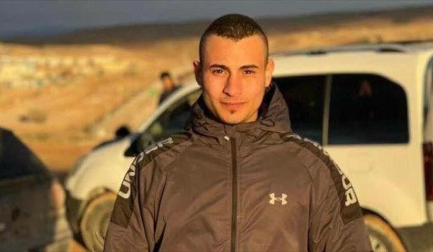  Tropas israelíes matan a tiros a un joven palestino en Cisjordania