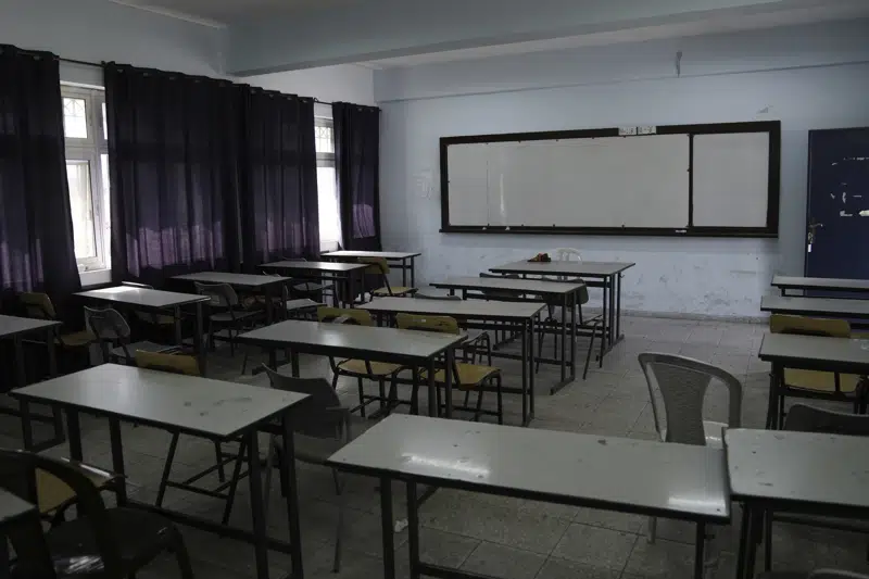  Crece huelga de docentes palestinos, reflejo de profunda crisis