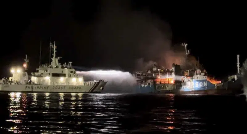  Incendio de ferry en Filipinas mata a 31 personas; faltan al menos 7