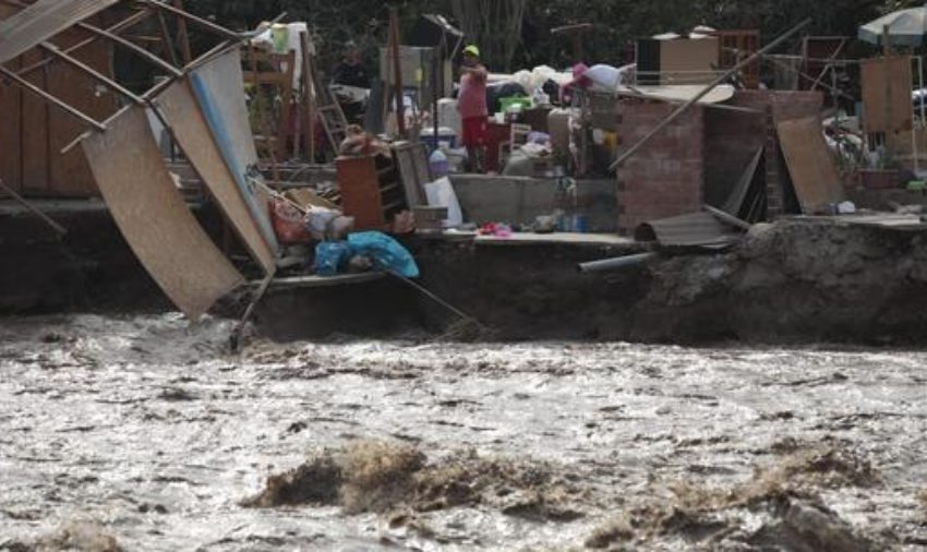  Perú se mantiene en alerta ante fuertes lluvias que han dejado 50 muertos