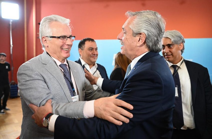 Antesala de la cumbre contra el “lawfare” a CFK: encuentro de Alberto Fernández con el Grupo Puebla