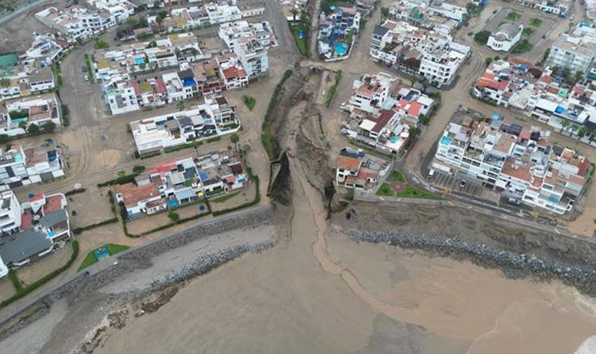  Lluvias en Perú han dejado 65 muertos y miles damnificados