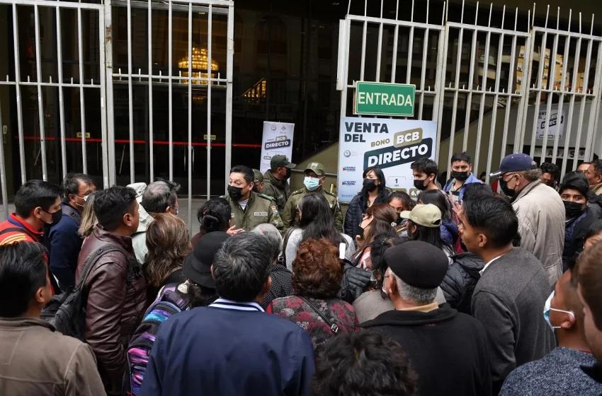  Crisis en Bolivia: hay escasez de dólares