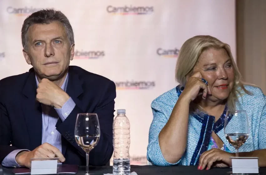  Milei respaldó a Macri tras las críticas de Carrió: “Se colgaron 20 años y ahora lo escupen”