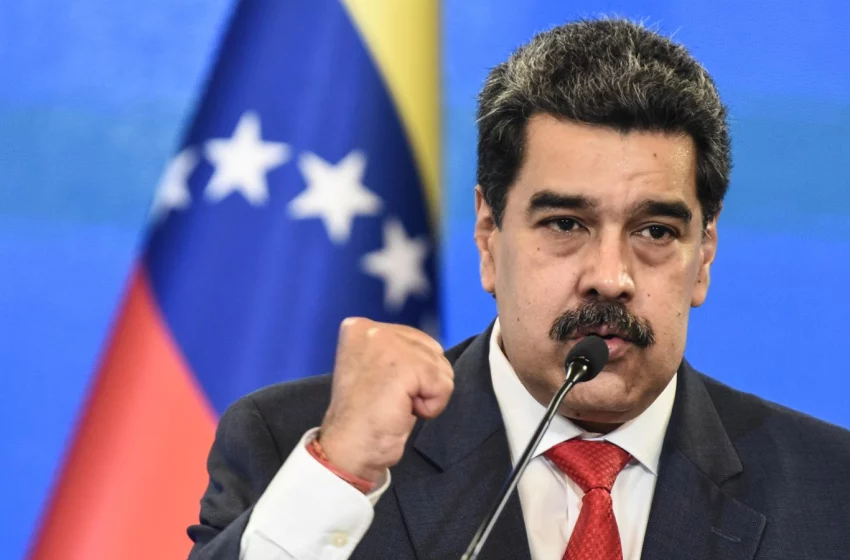  Nicolás Maduro se cruzó con el vocero de la Casa Blanca