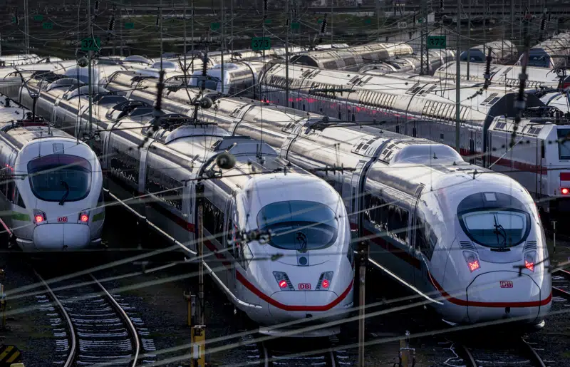  Sindicatos alemanes atacarán ferrocarriles y aeropuertos con nuevas huelgas