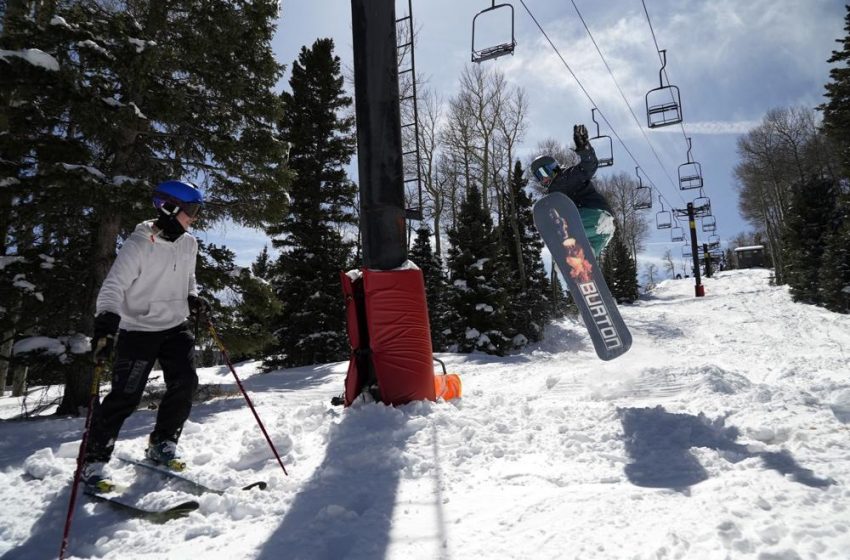  Pequeños pueblos recuperan áreas de esquí abandonadas como organizaciones sin fines de lucro