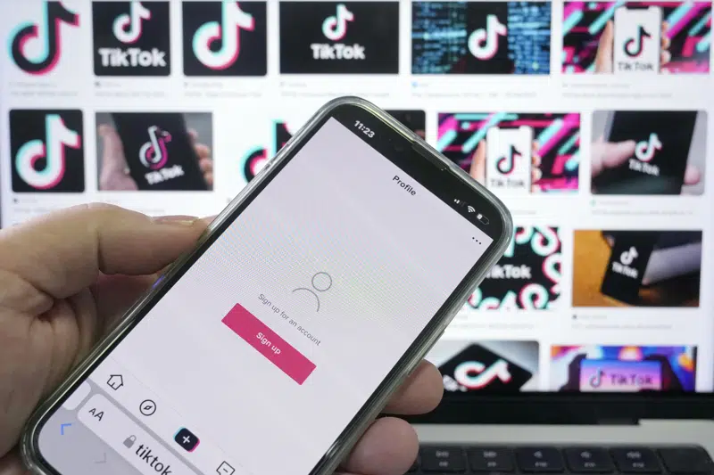  Australia prohíbe TikTok en dispositivos del gobierno federal