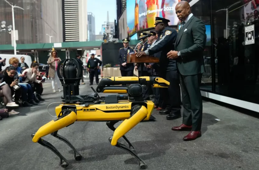  El NYPD usará perros robots y otras herramientas tecnológicas para luchar contra el crimen en NYC
