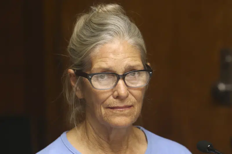  La seguidora de Manson, Leslie Van Houten, debería ser puesta en libertad condicional, dictamina la corte de apelaciones de California