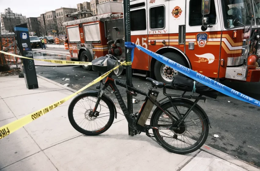  Cuatro latinos muertos: sube cifra fatal de incendio en hogar de Nueva York por batería e-bike