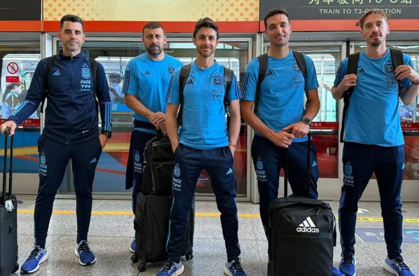  Lionel Scaloni llegó a China con parte del cuerpo técnico para los amistosos de la Selección