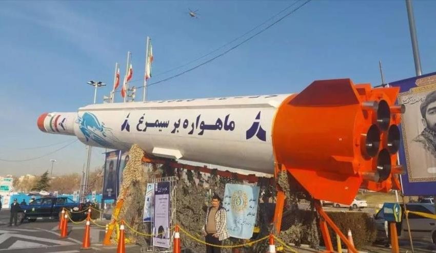  Irán exhibe parte de sus capacidades militares en marchas del 11-F