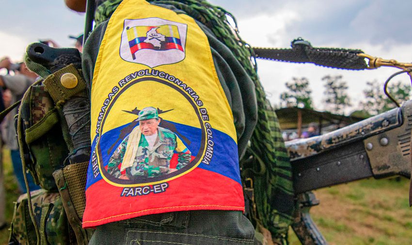 Ejército de Colombia se enfrenta a las disidencias de alias “Iván Mordisco”