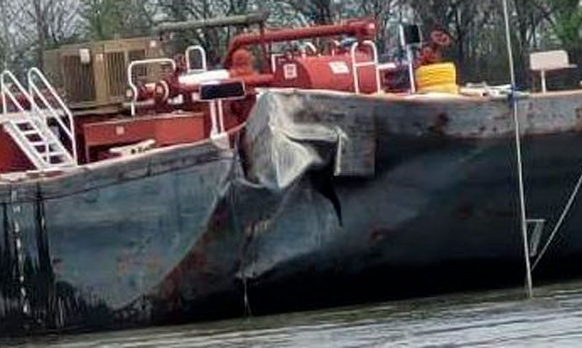  Una barcaza choca contra un puente en EEUU y es el segundo incidente en una semana