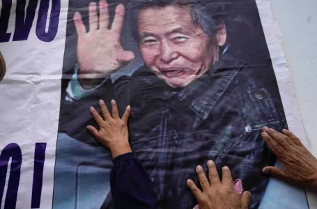 Gobierno de Perú defiende excarcelación de Fujimori