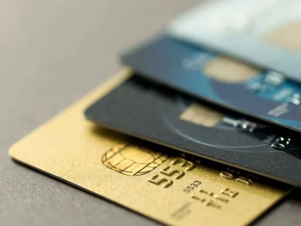  Gobierno decretó modificaciones en los resúmenes de las tarjetas de crédito