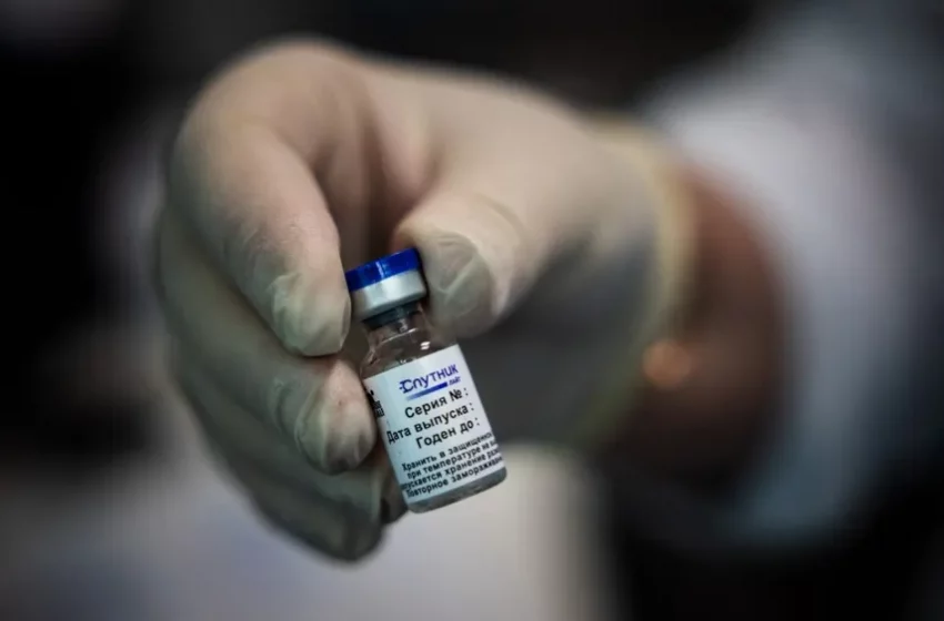  Guatemala denuncia compra irregular de vacunas rusas durante la pandemia