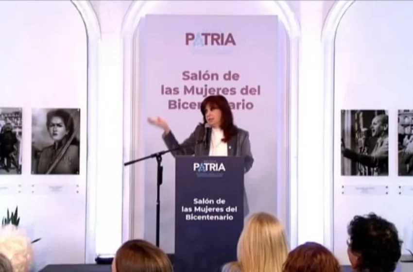  Cristina Kirchner inauguró el Salón de las Mujeres en el Instituto Patria