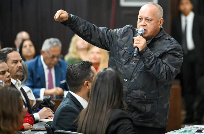 Diosdado Cabello amenaza a quienes desconozcan la “victoria” de Maduro