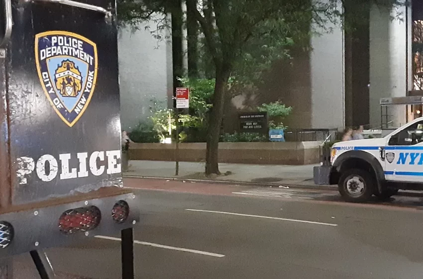  Dos policías baleados al responder a robo: nadie a salvo en Nueva York