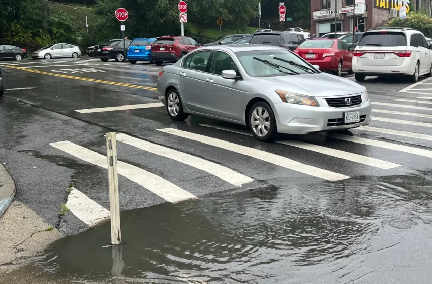  El Bronx llevó la peor parte con los aguaceros: Lluvia seguirá hasta el sábado