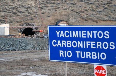 Tras las denuncias por coimas, allanaron Yacimientos Carboníferos Rio Turbio