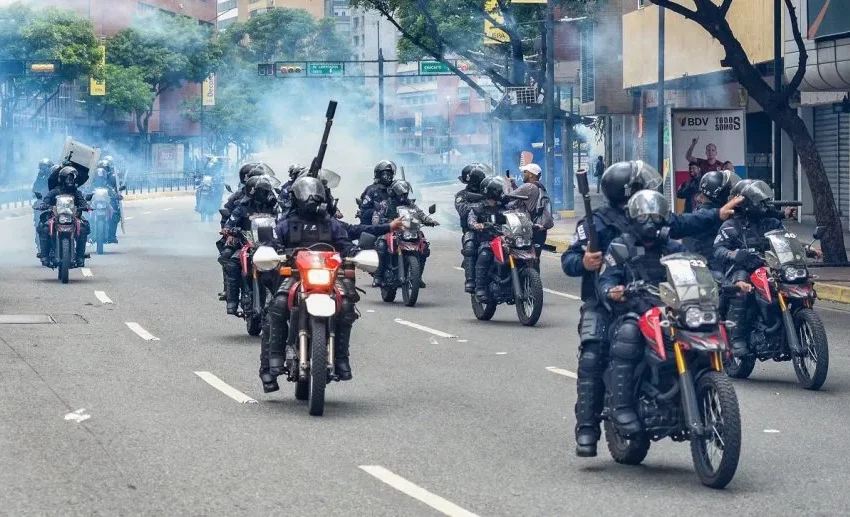  Régimen de Maduro acusa de terrorismo a adolescentes detenidos en protestas