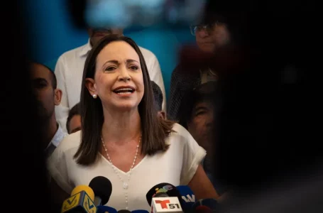 María Corina Machado pide salvoconducto para activistas en embajada de Argentina