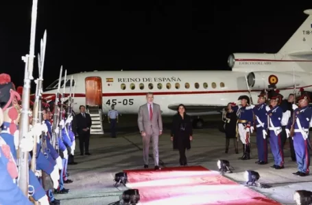 Felipe VI llega a Ecuador para participar en la XXIX Cumbre Iberoamericana