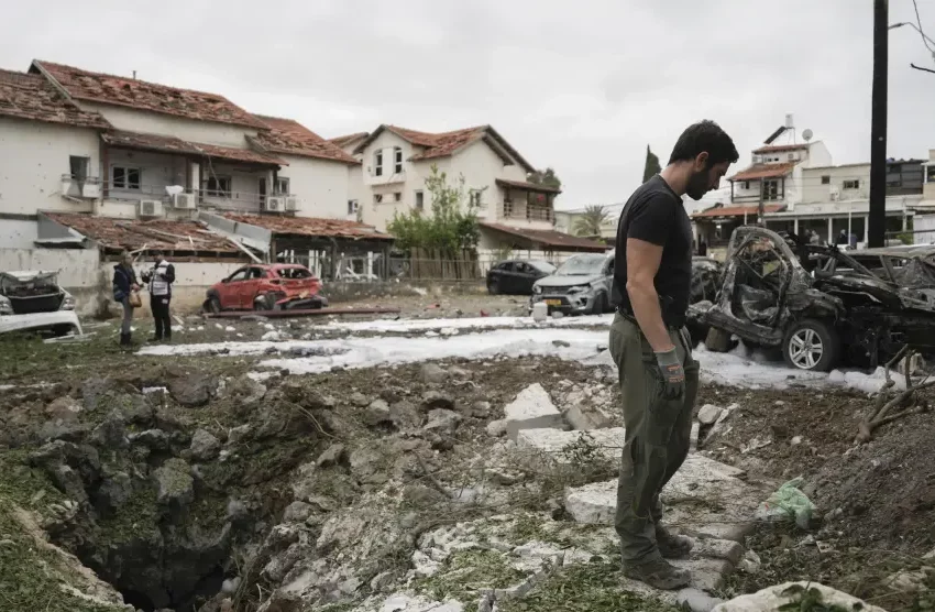  Hezbolá lanza una oleada de ataques contra Israel como respuesta al bombardeo de Beirut del sábado