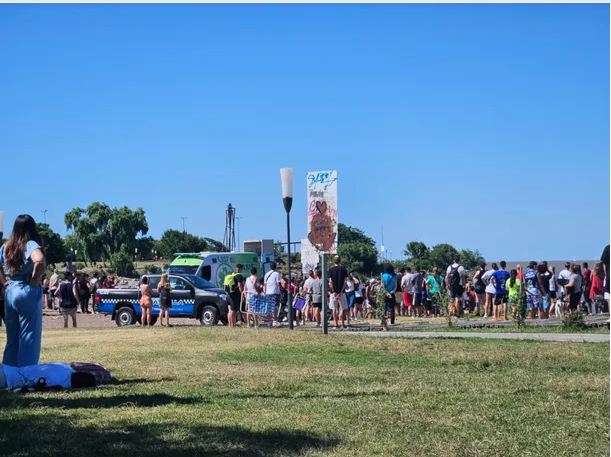  Tragedia en Vicente López: un hombre se metió a nadar en la costanera y murió ahogado