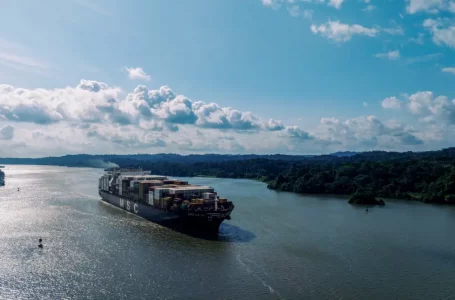 Trump confronta al presidente panameño que defiende la soberanía del Canal de Panamá: “Bienvenidos al canal de EEUU”