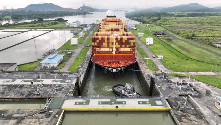  Fiscal de Panamá sugiere anular concesión a empresa china que opera puertos en el canal